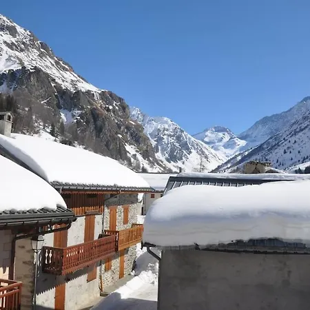 Typique Accueillant Jusqu'a 9 Personnes * La Plagne