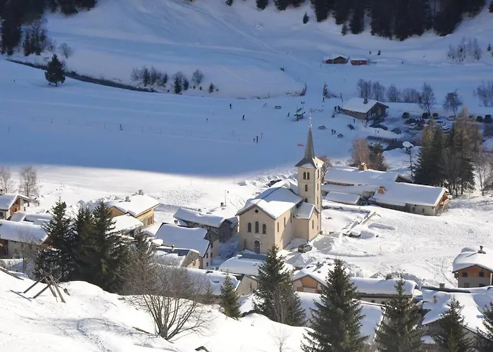 Typique Accueillant Jusqu'a 9 Personnes La Plagne